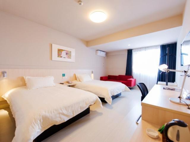 Jinjiang Inn Xianning Yinquan Avenue Hot Spring Hotel Exterior photo