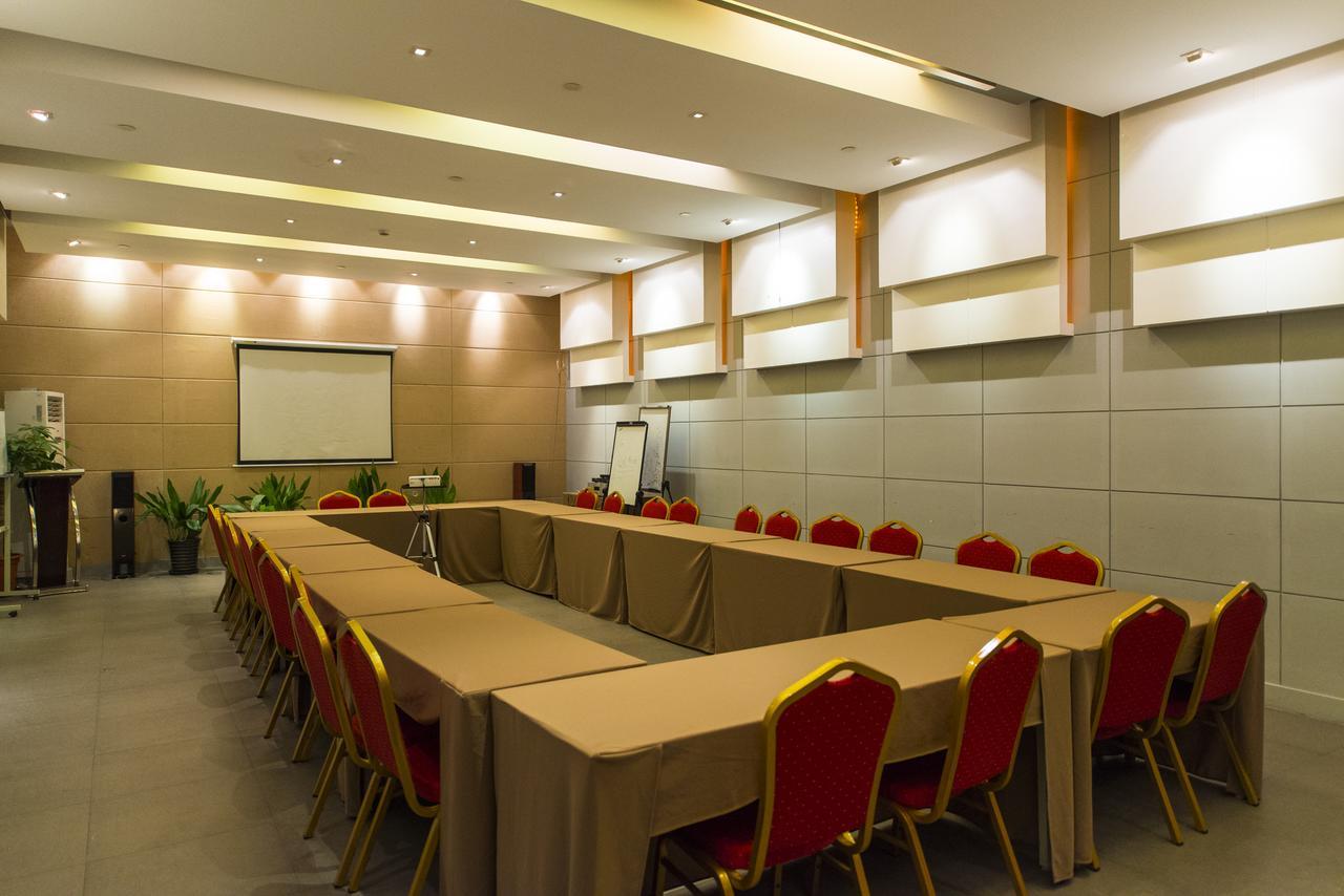 Jinjiang Inn Xianning Yinquan Avenue Hot Spring Hotel Exterior photo